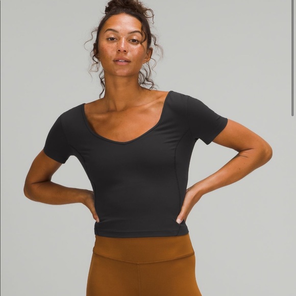 lululemon athletica Tops - NWT Lululemon align tee black size: 6